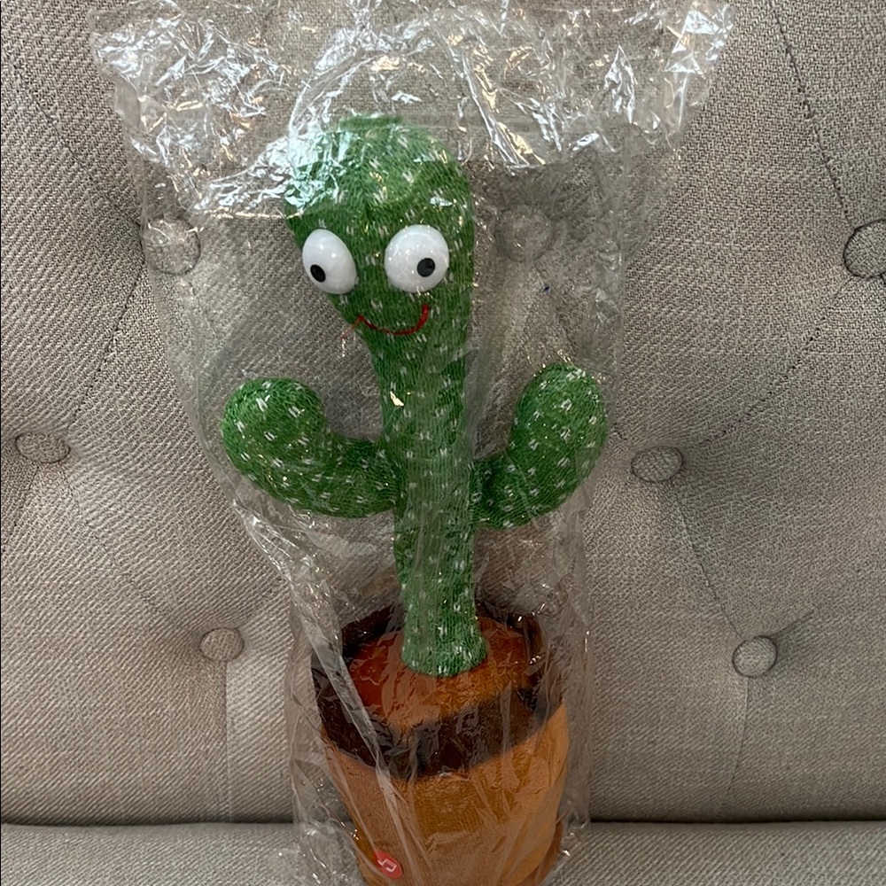 NWT Dancing Cactus Plush Toy - Green